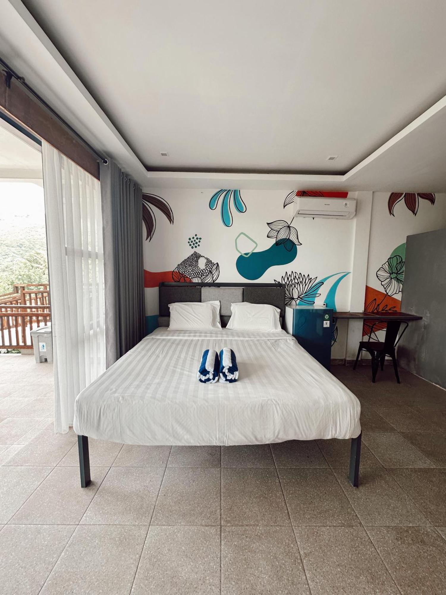 HI5 Kuta Hotel Kuta  Ruang foto